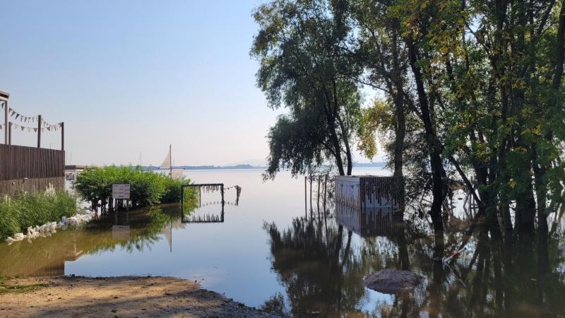 Beach bar Ślęża view pod wodą (powódź) 2024