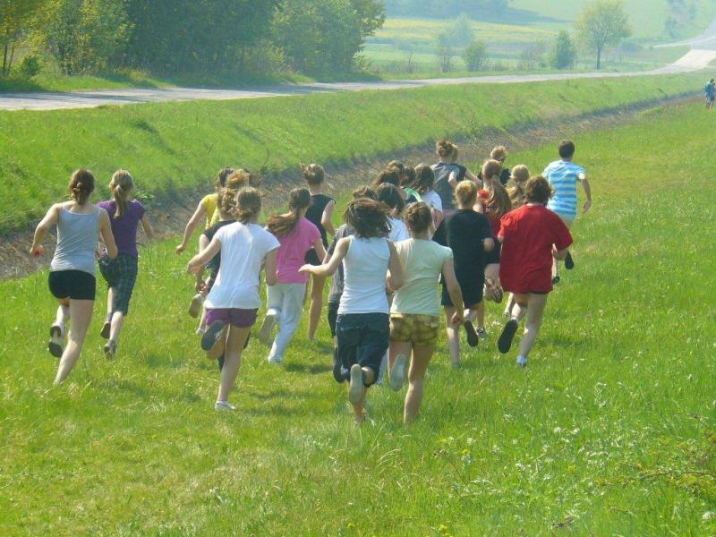 Otwarte biegi przełajowe nad Zalewem Mietkowskim 2011 bieg