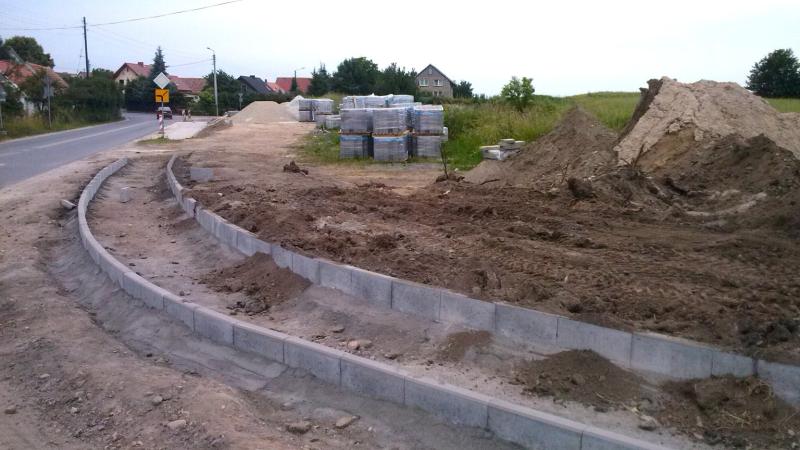 Budowa chodnika w Milinie 2014