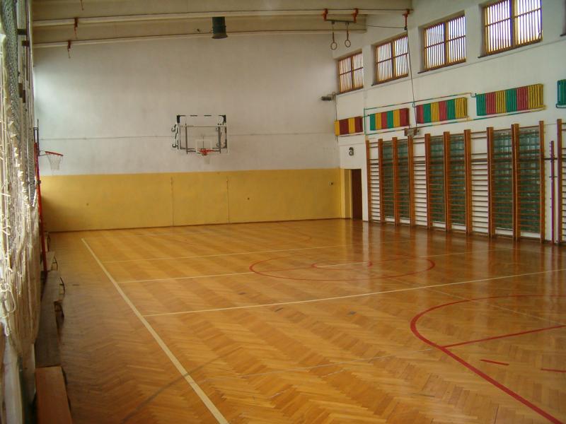 Sala gimnastyczna w Szkole Podstawowej w Mietkowie 2006