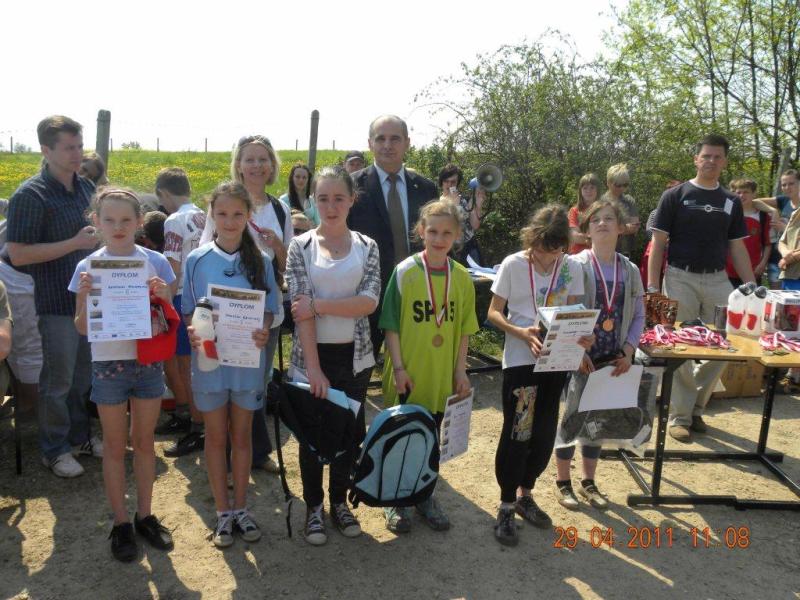 Otwarte biegi przełajowe nad Zalewem Mietkowskim 2011 dekoracja