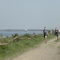 Otwarte biegi przełajowe nad Zalewem Mietkowskim 2011 zapora